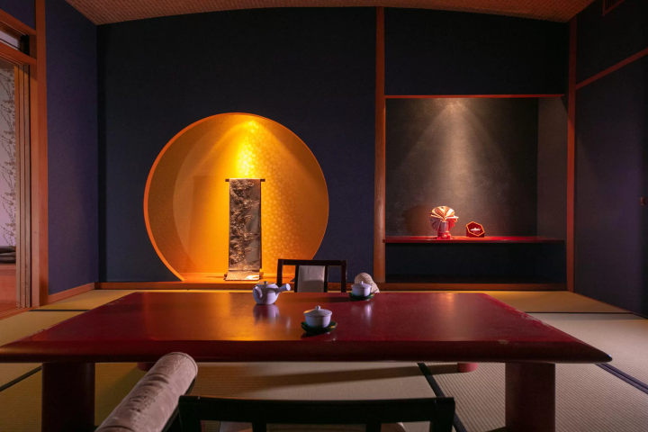 所有客房均享有大海全景，部分客房还设有露天浴池！