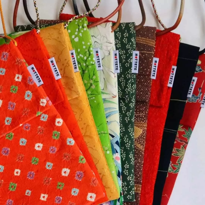 ～Traditional Japanese beauty at your side～【MOTTETE】