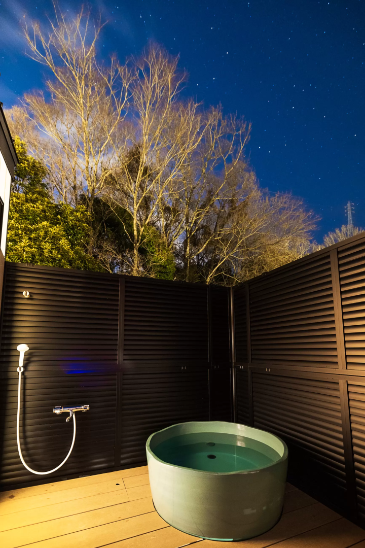 A luxurious experience in nature at the Japanese-style glamping facility "Luxury Trailers Rikyu Ise"