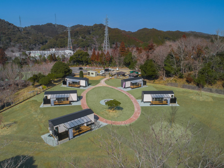 A luxurious experience in nature at the Japanese-style glamping facility "Luxury Trailers Rikyu Ise"