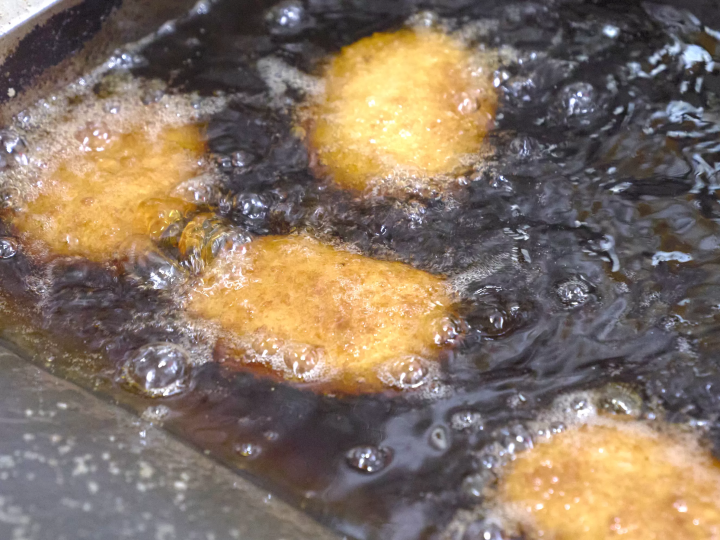 【ええやん！大阪商店街発】できたてあっつあつの大阪の優しい人情の味