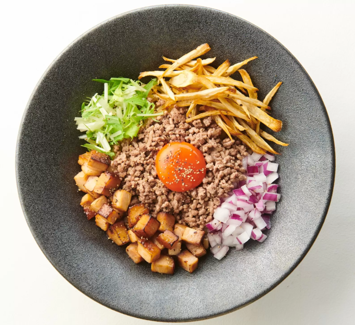 【东京神乐坂推荐午餐！ ] 介绍拉面店“Tori Soba Zagin 神乐坂店”！