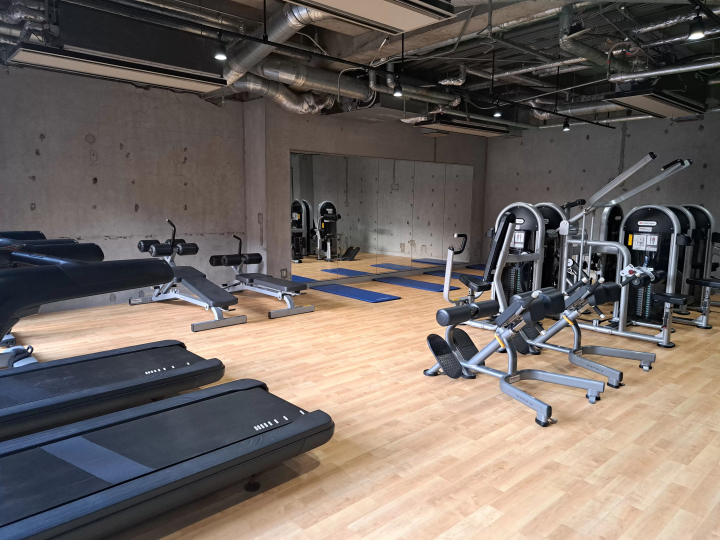 เพื่อให้สอดคล้องกับกระแสจิตสำนึกด้านสุขภาพสมัยใหม่ที่เพิ่มขึ้น Saio no Miya จึงเป็นโรงแรมขนาดเล็กที่มีห้องออกกำลังกาย