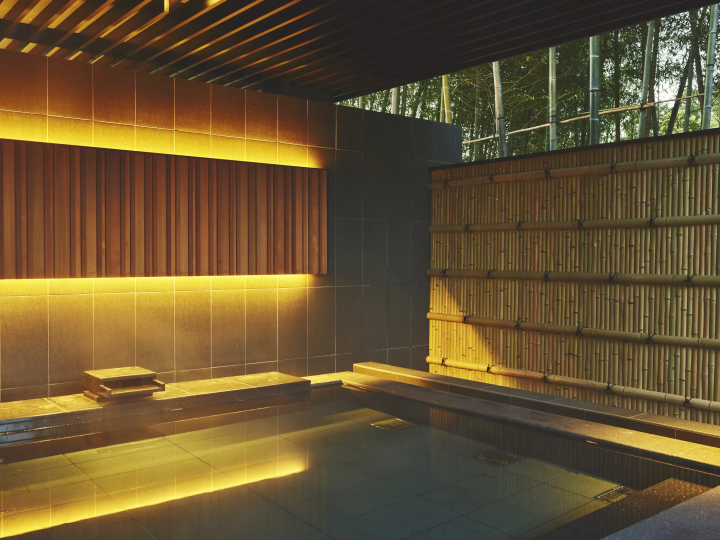 Hotel Indigo Inuyama Urakuen Garden | Inuyama's only natural hot spring "Hakutei no Yu"