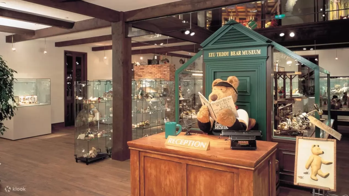 Izu Peninsula: 12 Things to Do, Hot Springs, and Nature Near Tokyo