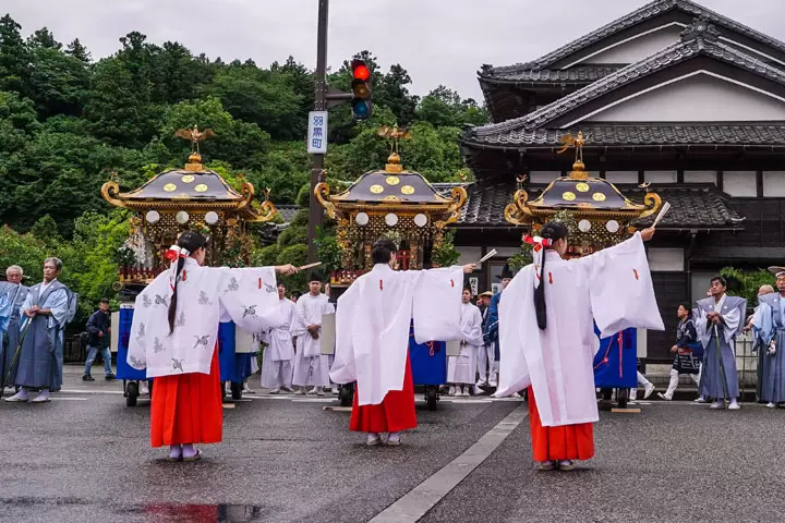 伝統の村上大祭と今見ておきたい重要無形民俗文化財「村上祭の屋台行列」