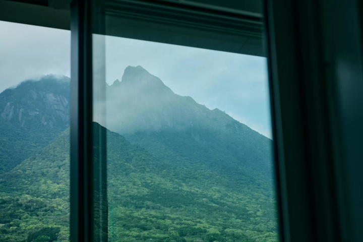 「samana hotel 屋久島」是一家可以與世界自然遺產屋久島融為一體的絕美風景度假酒店。