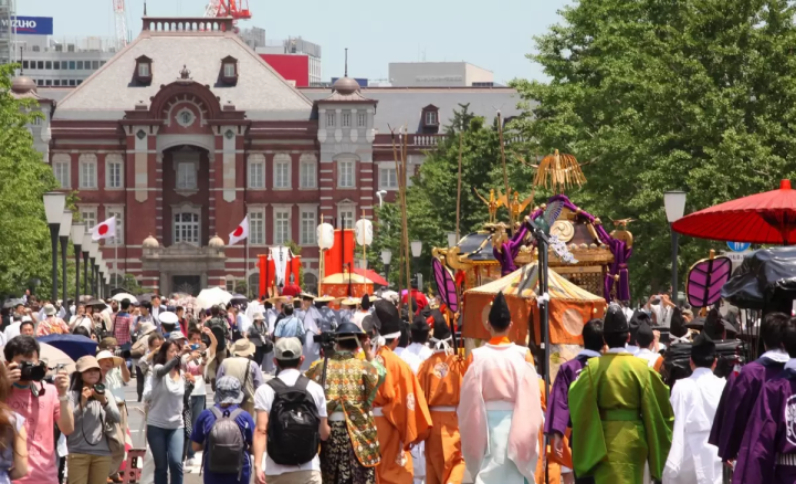 วันที่ 7 มิถุนายน เมืองโตเกียวจะพาคุณย้อนเวลากลับไปในสมัยเอโดะ!? สัมผัสประวัติศาสตร์ญี่ปุ่นที่ “เทศกาลซันโนะ”