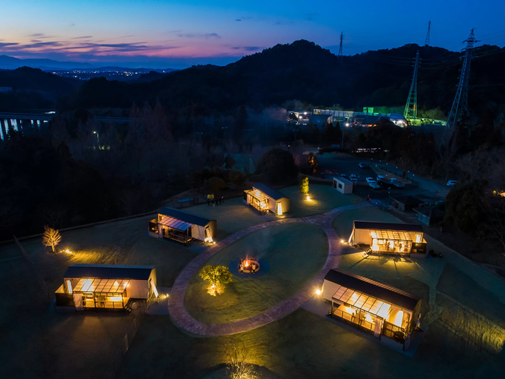 ขอแนะนำสิ่งอำนวยความสะดวกทั้ง 4 แห่งของ Ise Kaguraba Resort สิ่งอำนวยความสะดวกที่พักครบวงจรที่มีพื้นที่กว้างขวางถึง 64,000 ซึโบ ♪