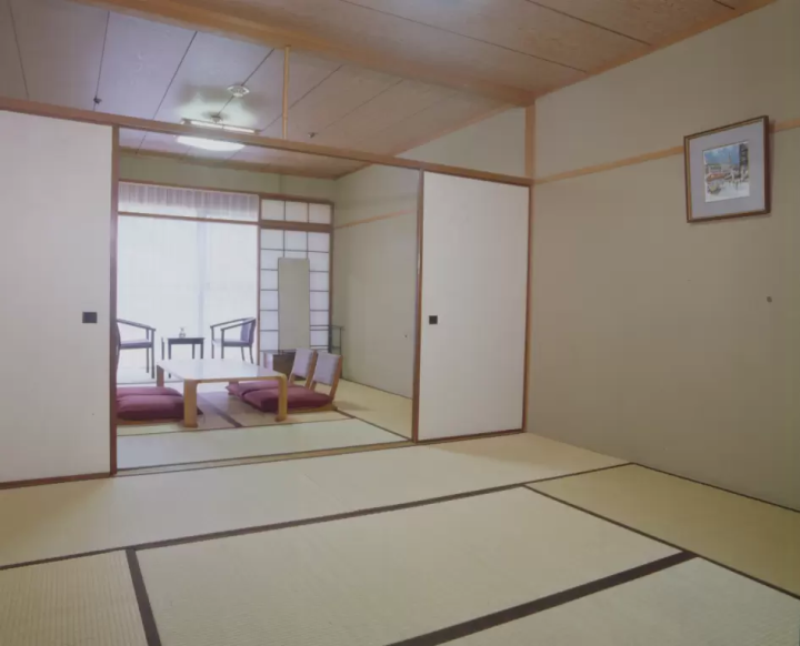 奥道後壱湯の守　お部屋紹介