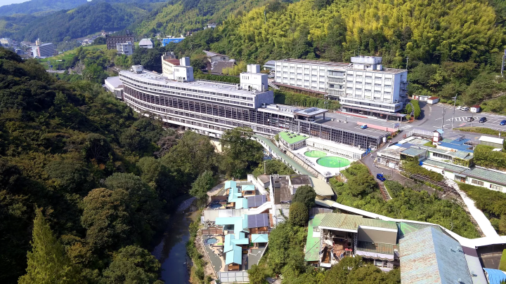 奥道後壱湯の守　お部屋紹介