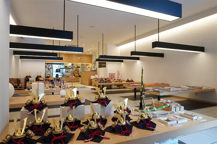 【도쿄 아사쿠사바시】 전통 인형점에서 만나는 멋진 전통 공예품