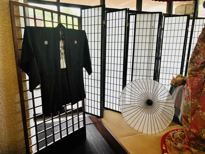 미에현 이세시의 이세진구까지는 차로 약 20분! 패밀리용 여관만의 관내 촬영 명소