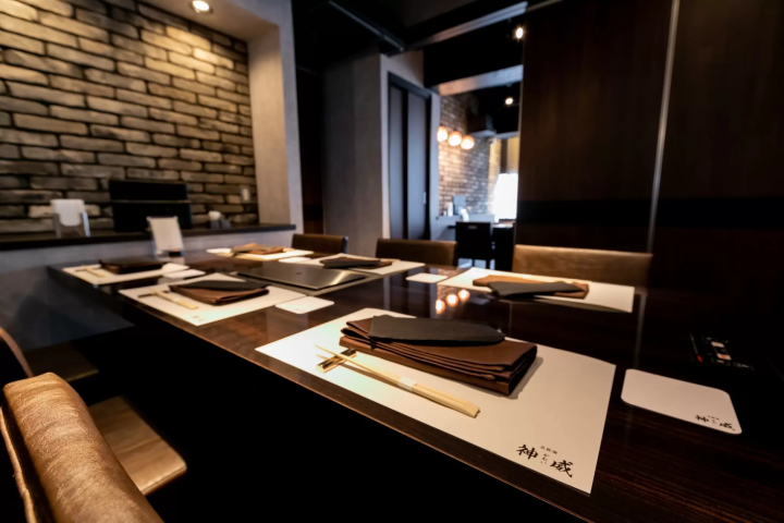 A famous meat restaurant in Kitashinchi that's perfect for visiting when you're hungry!