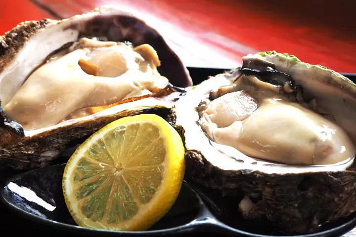 【夏季美味！ 】就在本地，品嚐來自新潟縣村上市的新鮮天然岩蠔！