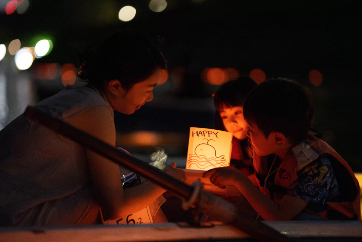 "Lantern Floating Festival at Chidori-ga-fuchi, The Imperial Palace" will be held on two consecutive nights this year on Wed. July 24, Thu. 25, 2024 2nights!