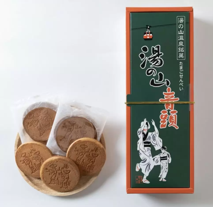 參觀目前三重縣菰野町熱門話題的日出屋製果…