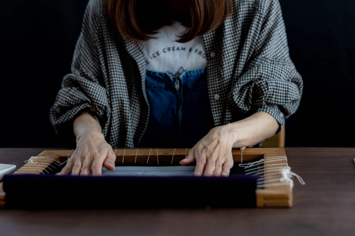 東京日本橋開催・日本の伝統文化体験　日本刺繍と染めで作るタンブラー