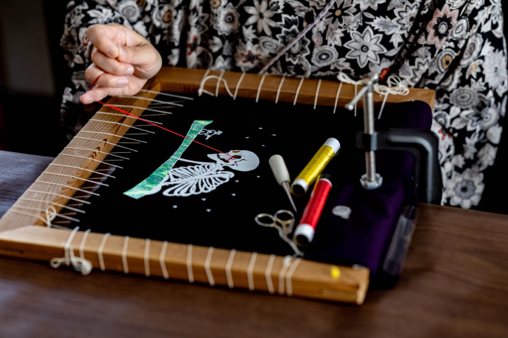 東京日本橋開催・日本の伝統文化体験　日本刺繍と染めで作るタンブラー