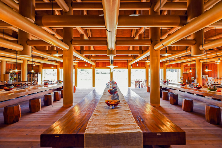 Haru San San 内饰，由坂茂设计 