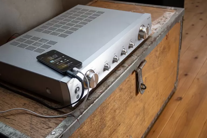 ▲每个月都会在客房里准备推荐的播放列表<br>