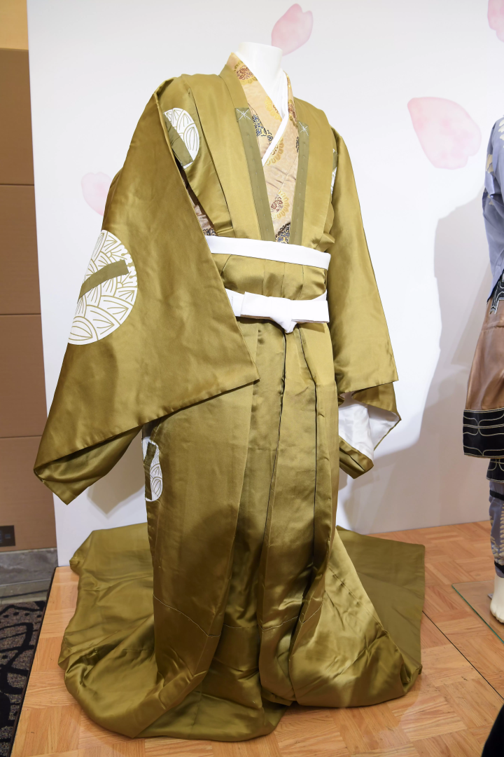 [東京/歌舞伎座] 1人扮演13個角色！華麗服裝登場♪