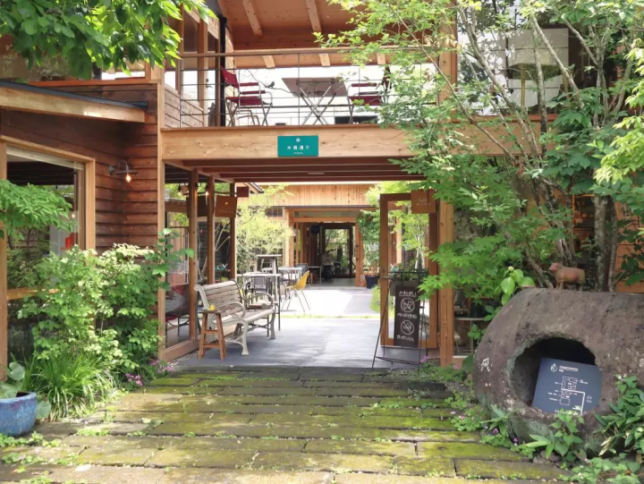 一個可以讓你放鬆心情、享受旅程的咖啡館