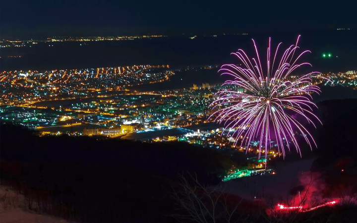 想要享受粉雪的人一定要来看看！距新千岁机场1小时30分钟以内的12家滑雪场推荐！提供坂度信息
