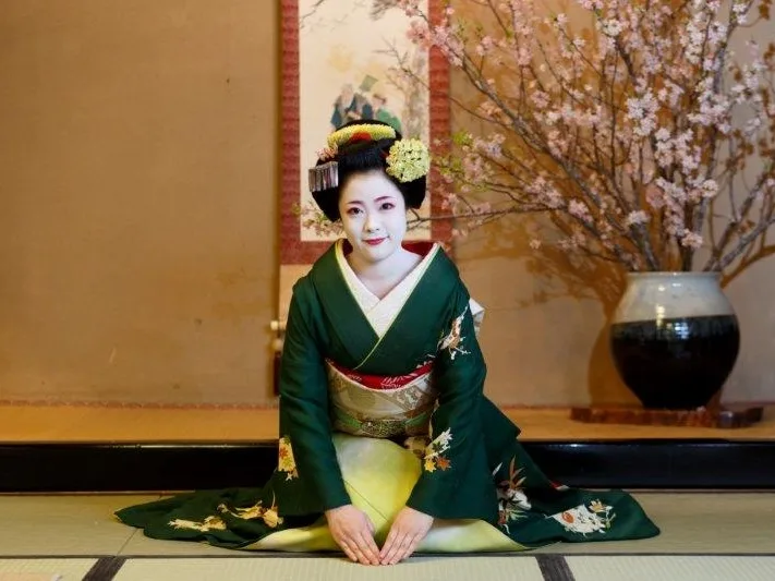 Enjoy Geisha Culture in Tokyo and Kyoto: 12 Special Experiences