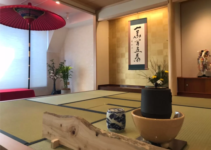 下雨天或炎熱天推薦的活動是茶道體驗！ ！