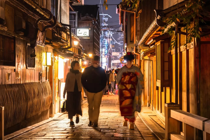 Unforgettable Essential Activities for First-Time Visitors to Japan
