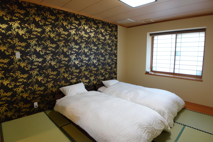 1 ชั่วโมงครึ่งโดยรถยนต์จากเซนได! “โรงแรม WAMARE Onikobe” เป็นโรงแรมให้เช่าที่แนะนำสำหรับการเล่นสกีและเยี่ยมชมบ่อน้ำพุร้อน