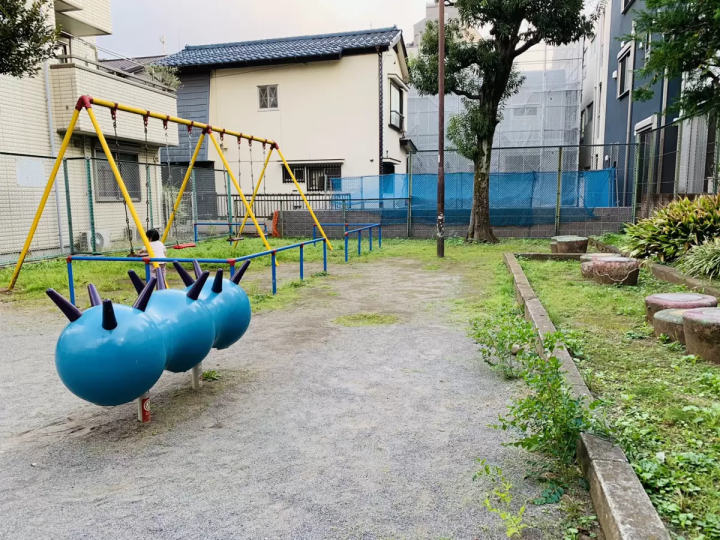 마치 비밀 기지! 그네 무제한의 숨은 명소 명소【나츠메 공원】