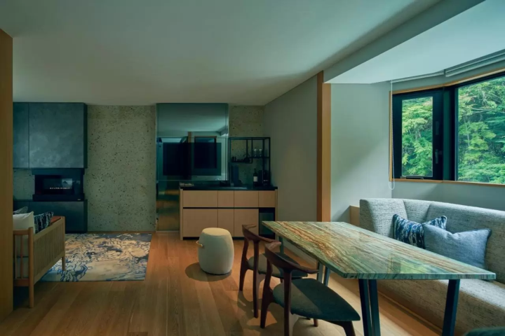 エスパシオ 箱根迎賓館 麟鳳亀龍