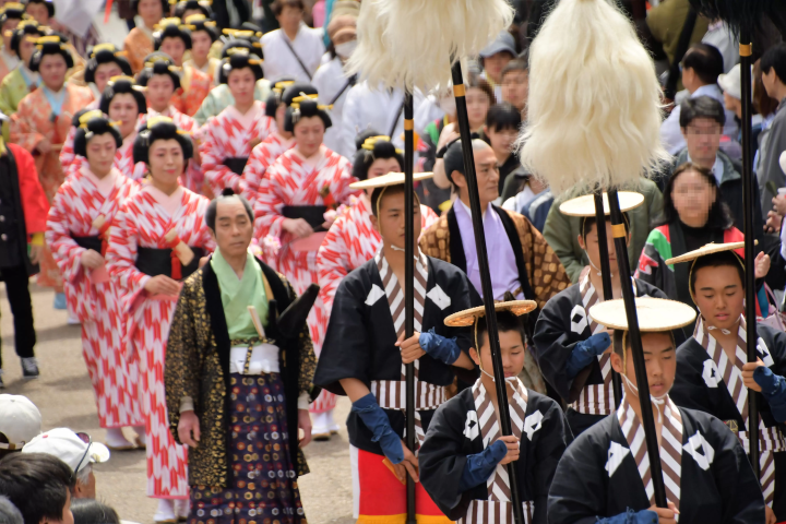 志贺草津市的季节旅游指南！详细介绍推荐的观光景点、活动、赏花时间