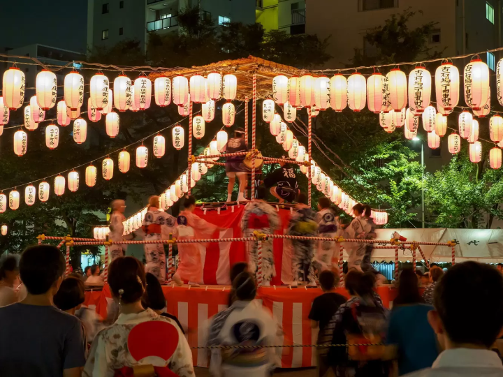 Japan’s Obon Season: Festivities, Summer Holiday, and Customs
