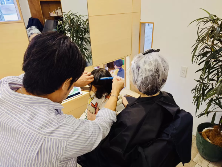 There is a kids' space! A hair salon you can visit with your children [sumika]