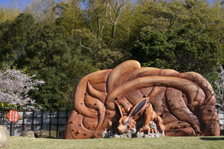 淡路島のナルトテーマパーク：忍者ミッション、火影岩、ラーメン一楽など！