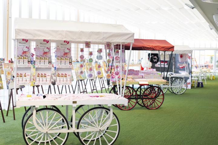 淡路岛上的 Hello Kitty 商店 