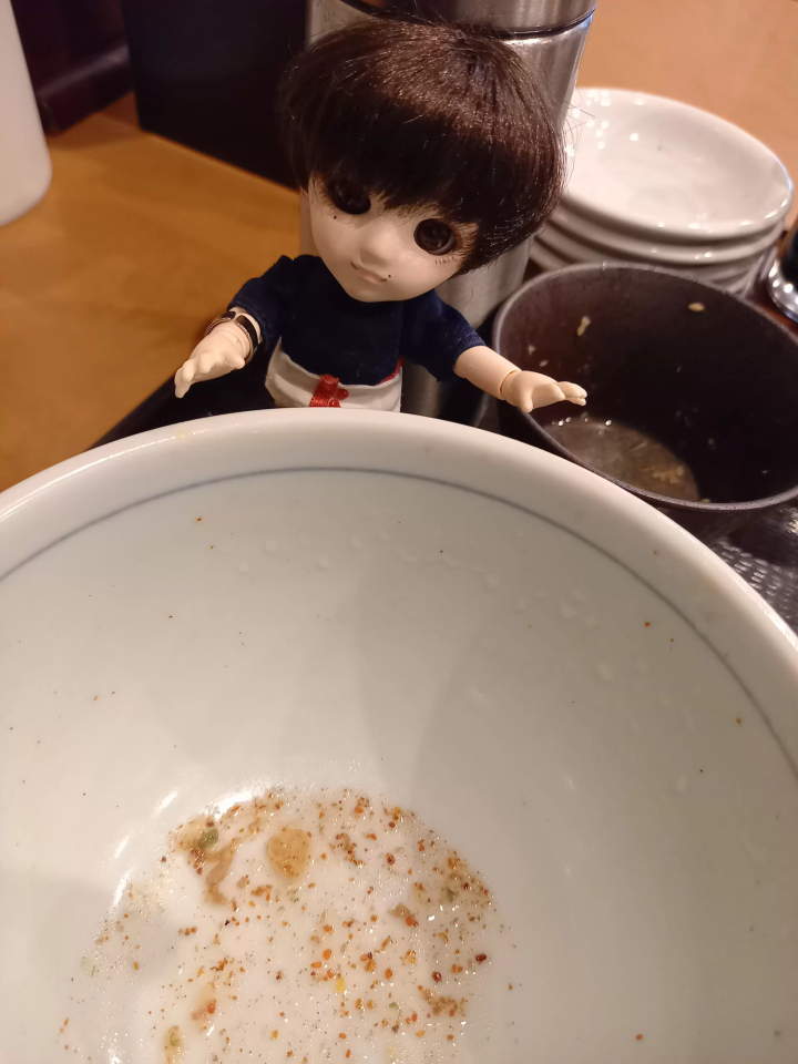 「Menjiru Shokuzen Kohichi」是一家可以讓您的胃和心都充滿善意的拉麵店。