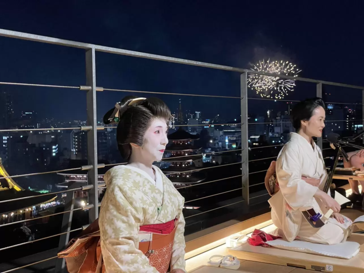 [8月27日举办]从ROOFTOP TERRACE欣赏美景的隅田川烟火大会～东京浅草～
