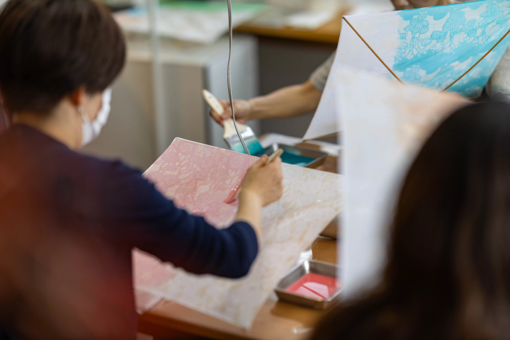 ประสบการณ์การย้อมสีโอกินาว่า Bingata