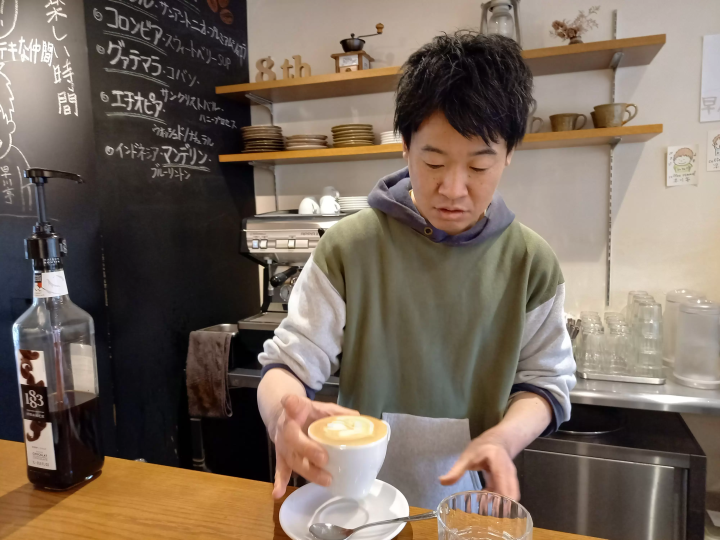 地域で愛されるカフェ「coffee stand 早川亭」