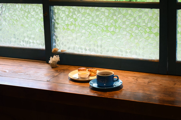 官僚から農家へ。田舎に文化発信の拠点を〜「books & cafe そらまど」