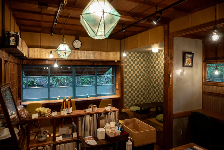 官僚から農家へ。田舎に文化発信の拠点を〜「books & cafe そらまど」