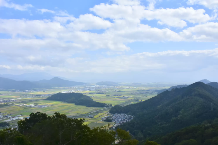 Lake Biwa: 10 Attractions and Scenic Views at a Destination Beloved by Poets