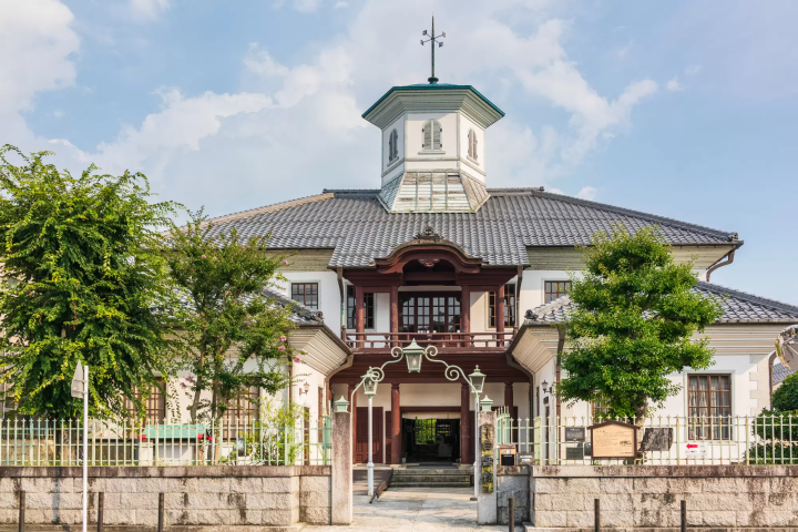 Lake Biwa: 10 Attractions and Scenic Views at a Destination Beloved by Poets