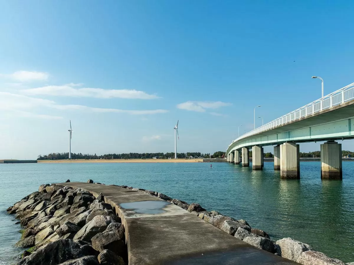 マリンスポーツの聖地・新舞子