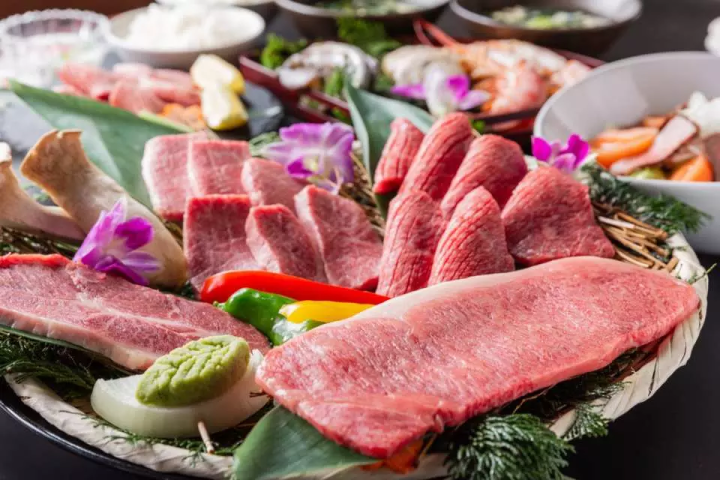 【2024最新】嚴選8間推薦大阪必吃燒肉店！超人氣和牛、吃到飽任你選！