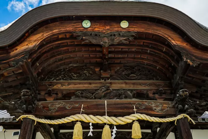 神社和寺院和商家林立的復古驛站町北條町